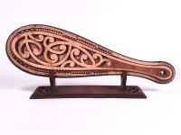 patu ornaments brown