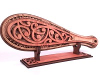 patu ornaments red 2